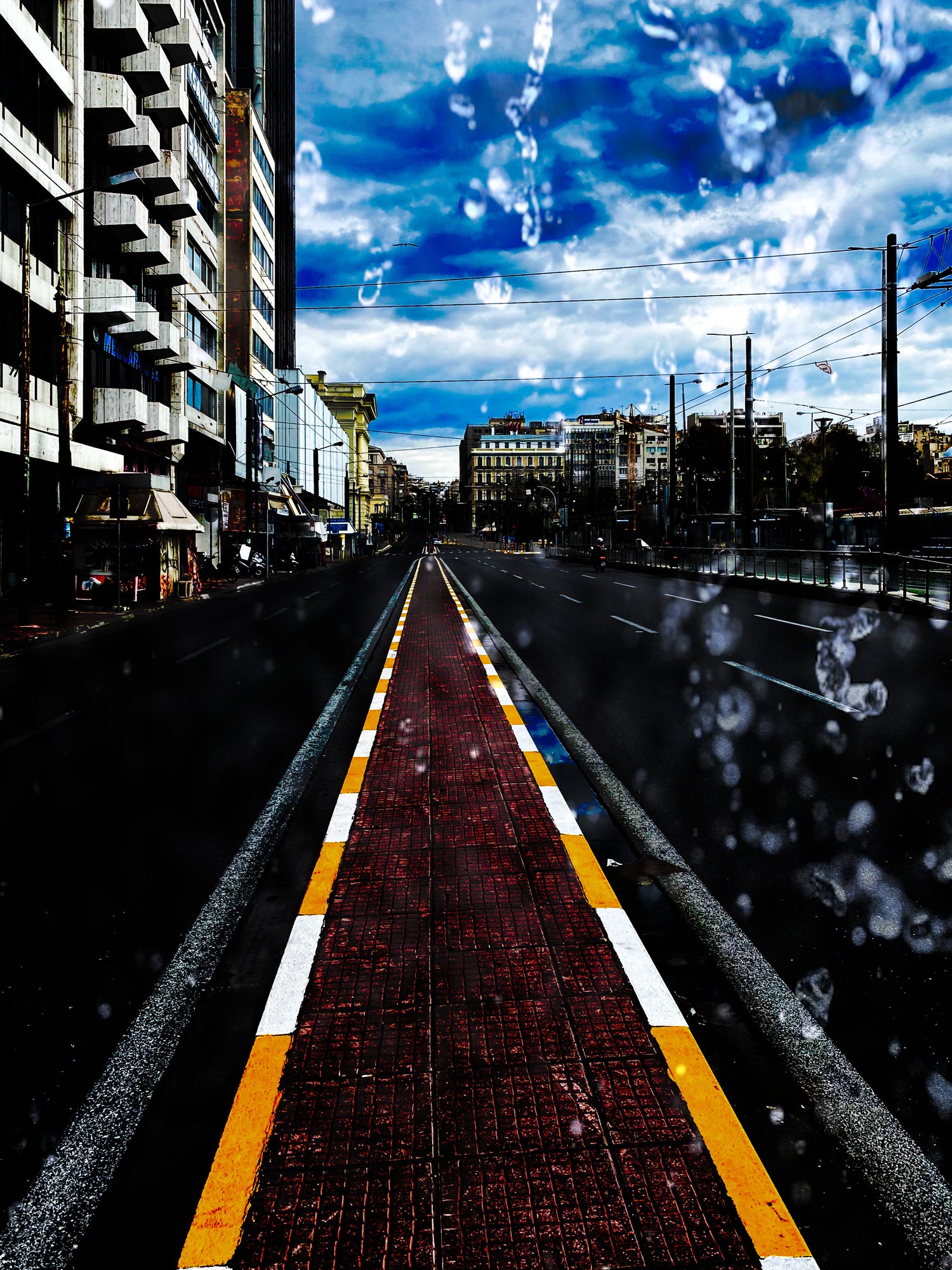 6. LOCKDOW PEIRAIAS PORT .JPG__PID:ed8031a3-3c35-48b5-b4da-8f7af018c870
