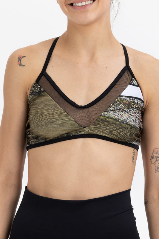 Lovelock Peekaboo Top Women